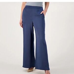 GIRL WITH CURVES Satin Wide Leg Pant A573496